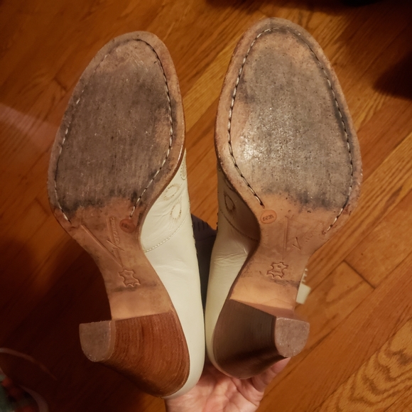 Vince Camuto ivory leather cutout butterfly tall cowboy western boots 8.5 - Picture 8 of 9